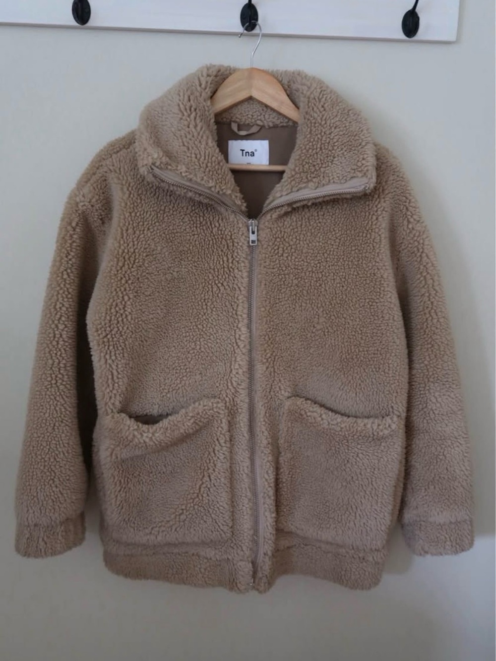 Aritzia Tna Oversized Teddy Sherpa Fleece Jacket - Tan / Camel (XXS/S)